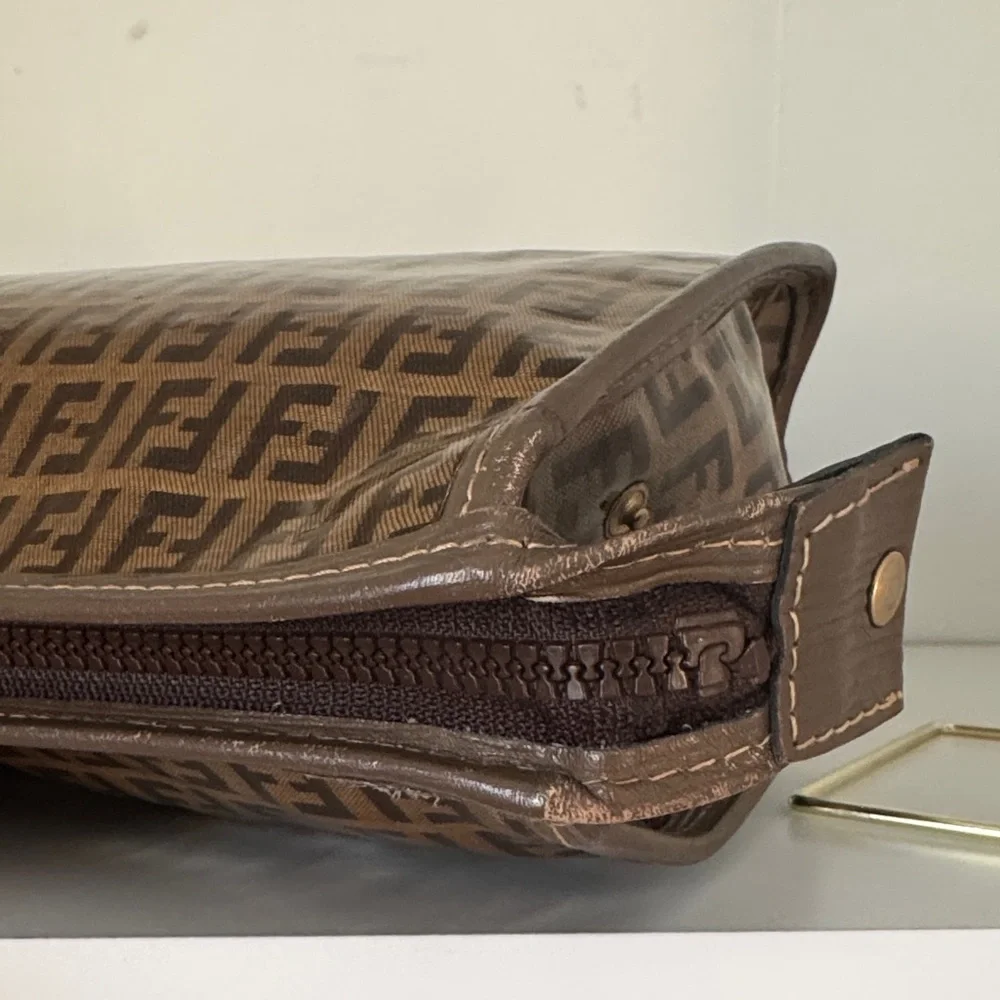 Authentic Fendi Tan Monogram Clutch/Pouch with COA - Picture 4 of 12